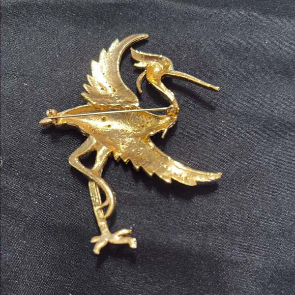 Elegant Gold and Green Bird Brooch - Picture 2 of 2